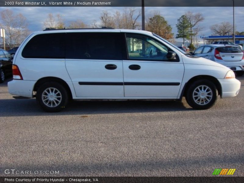 Vibrant White / Medium Parchment 2003 Ford Windstar LX