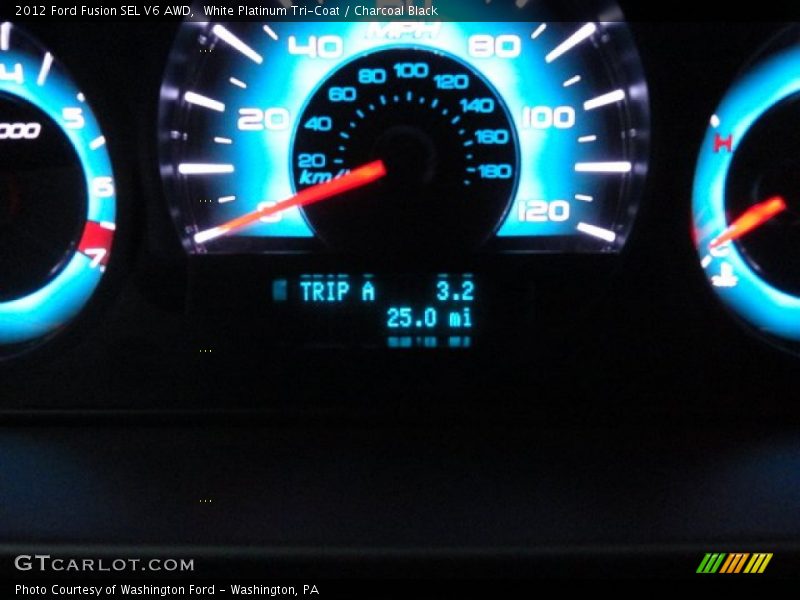 White Platinum Tri-Coat / Charcoal Black 2012 Ford Fusion SEL V6 AWD