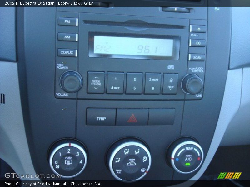 Ebony Black / Gray 2009 Kia Spectra EX Sedan