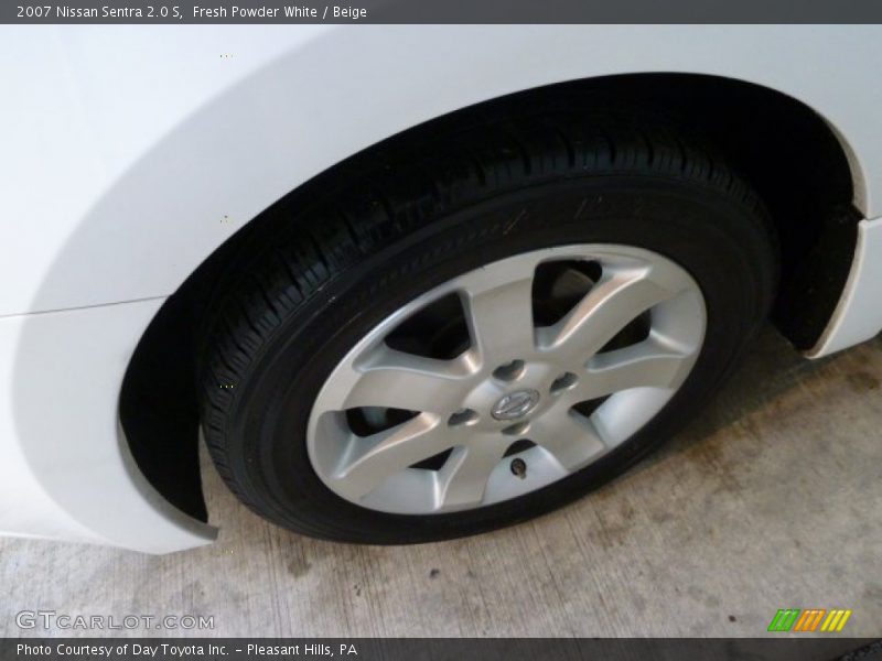 Fresh Powder White / Beige 2007 Nissan Sentra 2.0 S