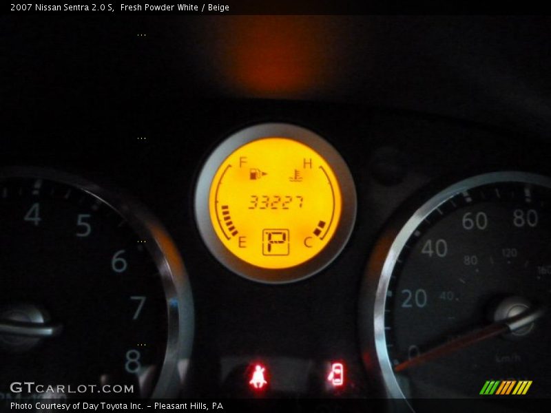 Fresh Powder White / Beige 2007 Nissan Sentra 2.0 S