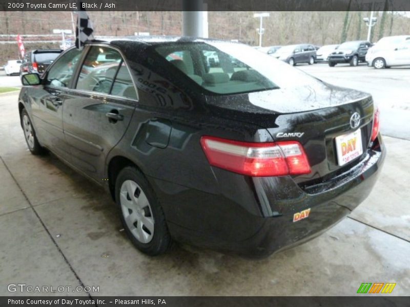Black / Ash 2009 Toyota Camry LE
