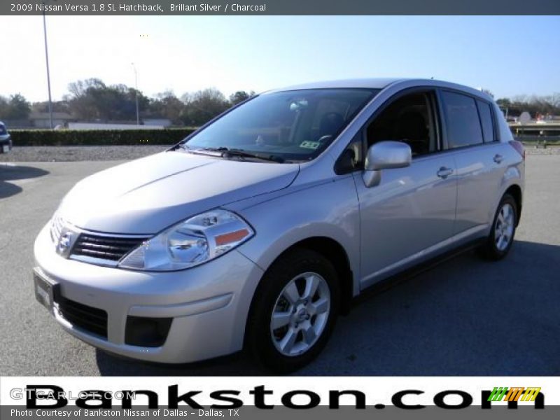 Brillant Silver / Charcoal 2009 Nissan Versa 1.8 SL Hatchback