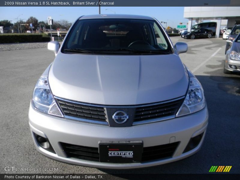 Brillant Silver / Charcoal 2009 Nissan Versa 1.8 SL Hatchback