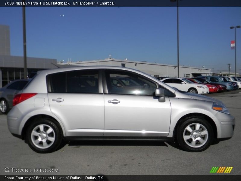 Brillant Silver / Charcoal 2009 Nissan Versa 1.8 SL Hatchback
