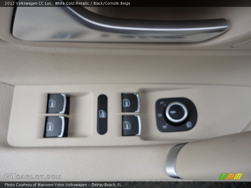 White Gold Metallic / Black/Cornsilk Beige 2012 Volkswagen CC Lux