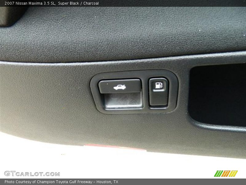 Super Black / Charcoal 2007 Nissan Maxima 3.5 SL