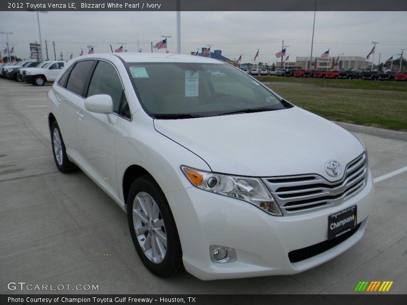 Blizzard White Pearl / Ivory 2012 Toyota Venza LE