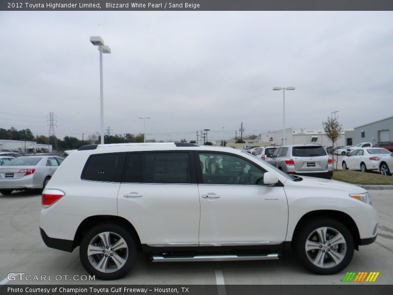 Blizzard White Pearl / Sand Beige 2012 Toyota Highlander Limited