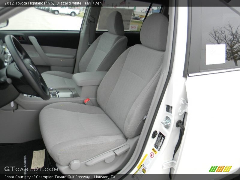 Blizzard White Pearl / Ash 2012 Toyota Highlander V6
