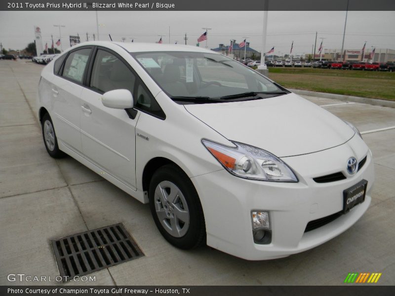 Blizzard White Pearl / Bisque 2011 Toyota Prius Hybrid II