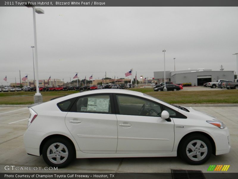 Blizzard White Pearl / Bisque 2011 Toyota Prius Hybrid II
