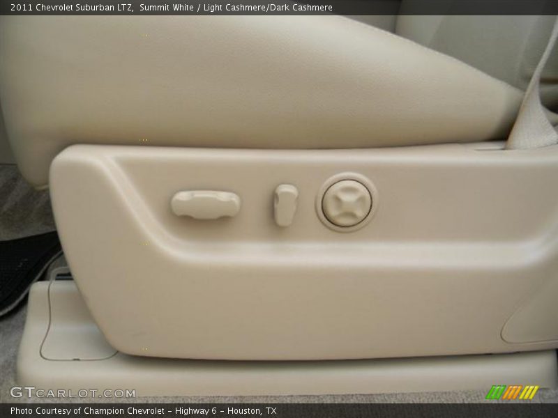 Summit White / Light Cashmere/Dark Cashmere 2011 Chevrolet Suburban LTZ