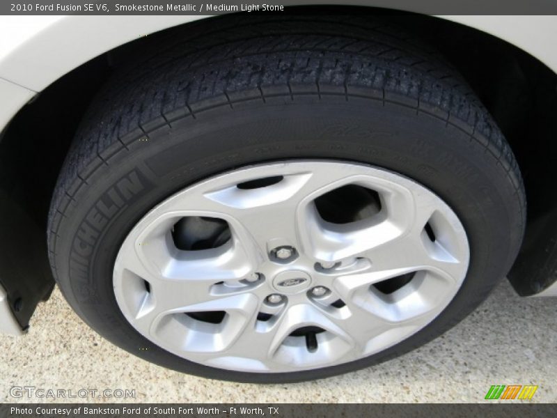 Smokestone Metallic / Medium Light Stone 2010 Ford Fusion SE V6