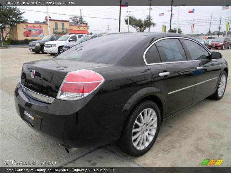 Black Onyx / Black 2007 Saturn Aura XR