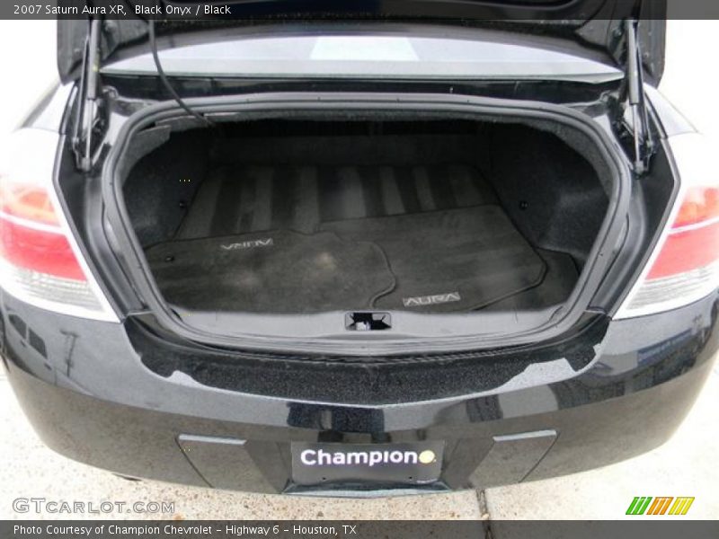 Black Onyx / Black 2007 Saturn Aura XR