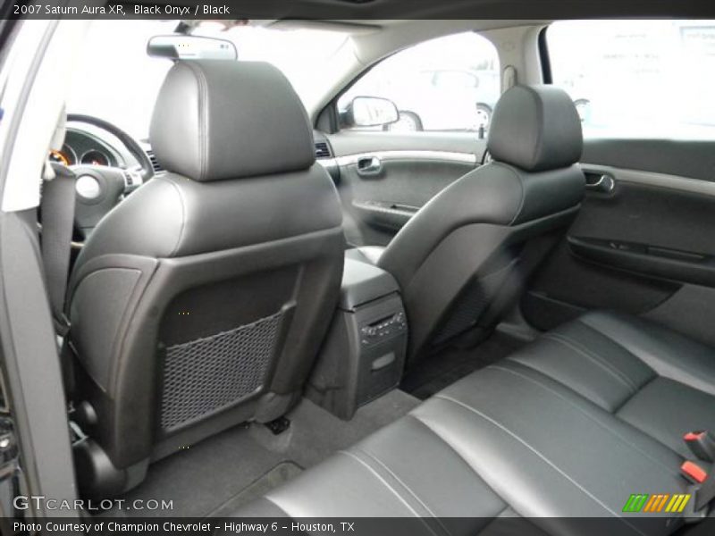 Black Onyx / Black 2007 Saturn Aura XR