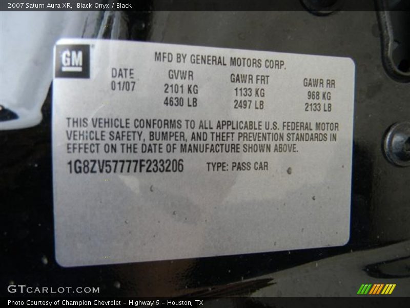 Black Onyx / Black 2007 Saturn Aura XR