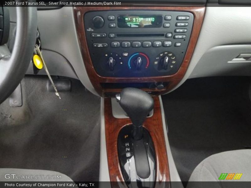 Silver Frost Metallic / Medium/Dark Flint 2007 Ford Taurus SEL