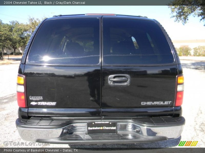 Black / Gray/Dark Charcoal 2004 Chevrolet Tahoe LS