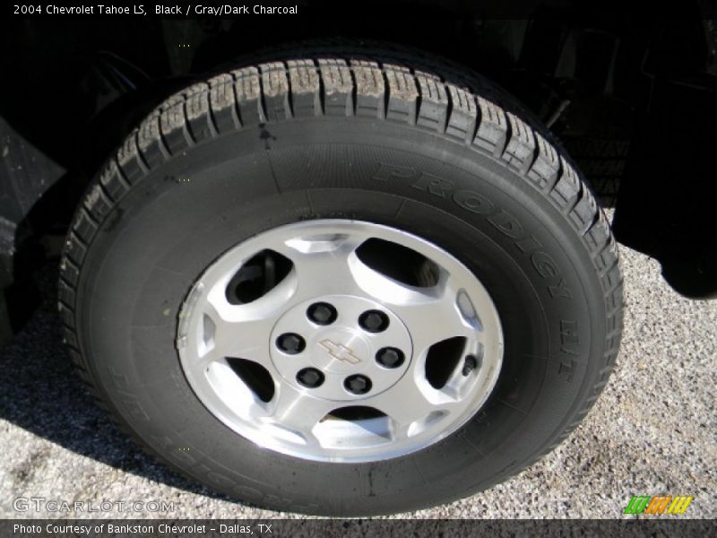 Black / Gray/Dark Charcoal 2004 Chevrolet Tahoe LS