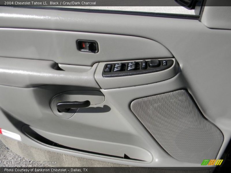 Black / Gray/Dark Charcoal 2004 Chevrolet Tahoe LS