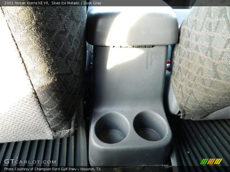 Silver Ice Metallic / Dusk Gray 2001 Nissan Xterra XE V6