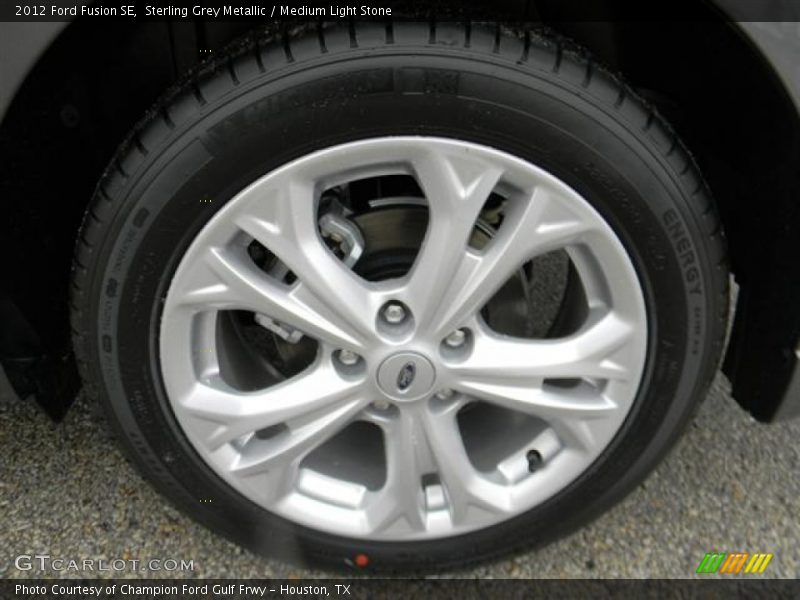 Sterling Grey Metallic / Medium Light Stone 2012 Ford Fusion SE