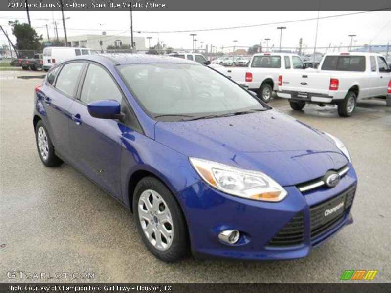 Sonic Blue Metallic / Stone 2012 Ford Focus SE 5-Door