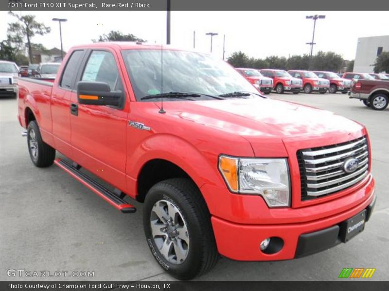 Race Red / Black 2011 Ford F150 XLT SuperCab