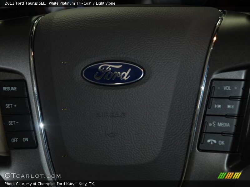 White Platinum Tri-Coat / Light Stone 2012 Ford Taurus SEL
