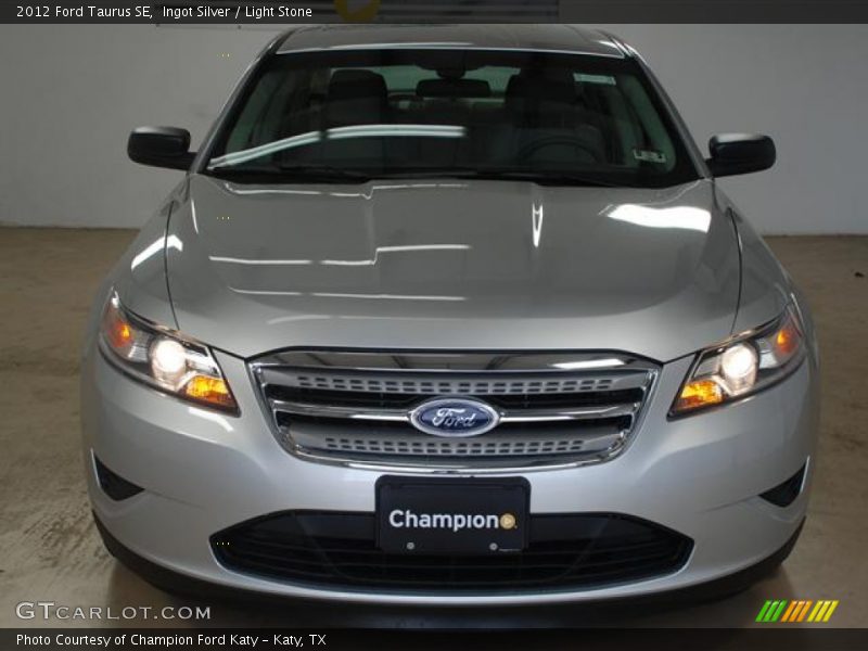 Ingot Silver / Light Stone 2012 Ford Taurus SE