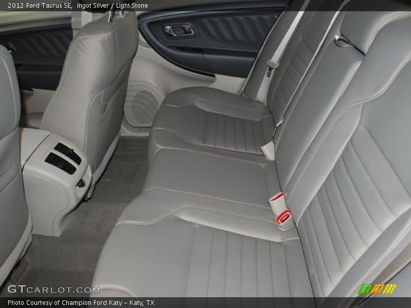 Ingot Silver / Light Stone 2012 Ford Taurus SE