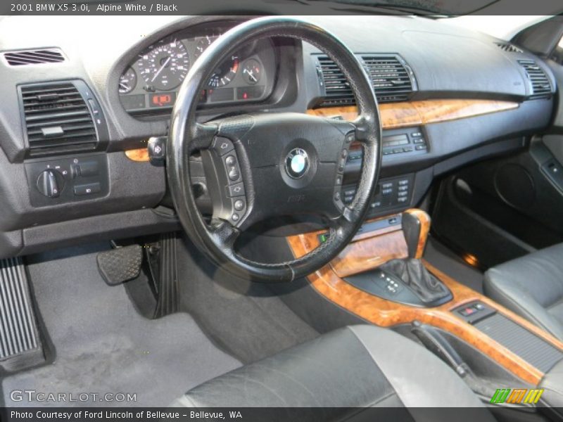Alpine White / Black 2001 BMW X5 3.0i