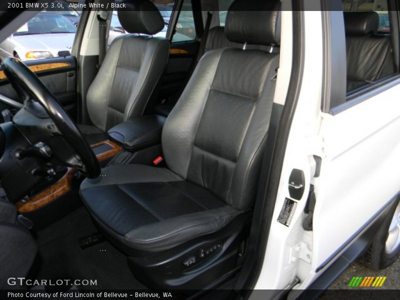 Alpine White / Black 2001 BMW X5 3.0i