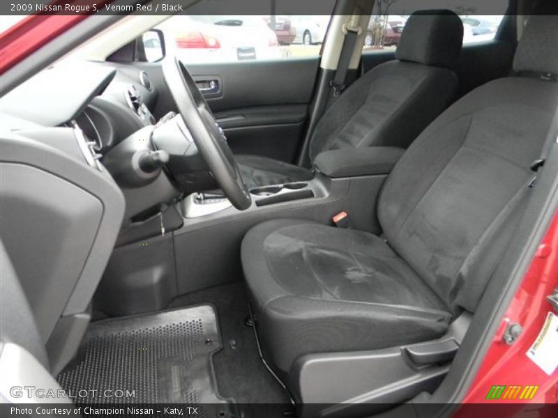 Venom Red / Black 2009 Nissan Rogue S