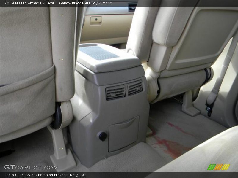 Galaxy Black Metallic / Almond 2009 Nissan Armada SE 4WD