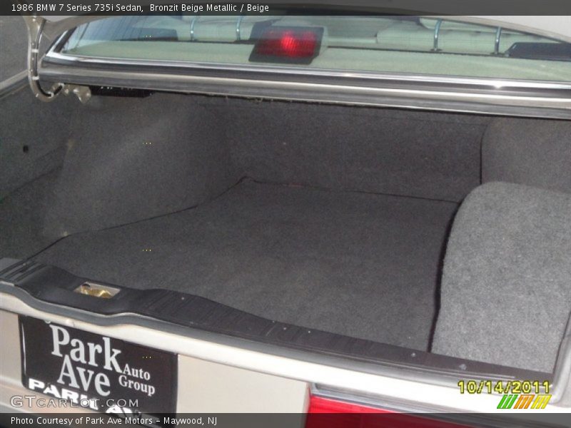Bronzit Beige Metallic / Beige 1986 BMW 7 Series 735i Sedan