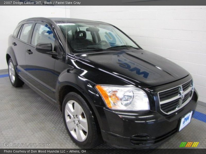 Black / Pastel Slate Gray 2007 Dodge Caliber SXT