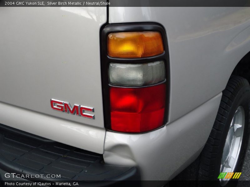 Silver Birch Metallic / Neutral/Shale 2004 GMC Yukon SLE
