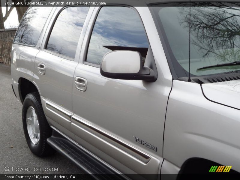 Silver Birch Metallic / Neutral/Shale 2004 GMC Yukon SLE