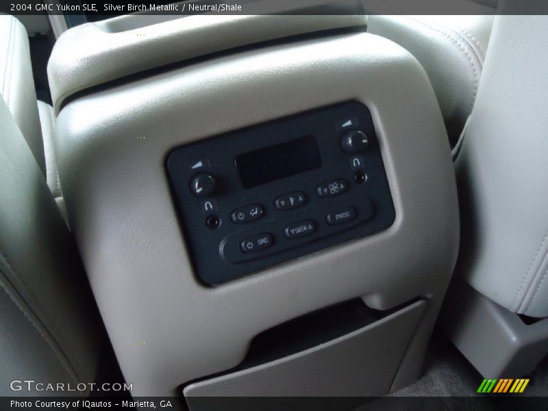 Silver Birch Metallic / Neutral/Shale 2004 GMC Yukon SLE