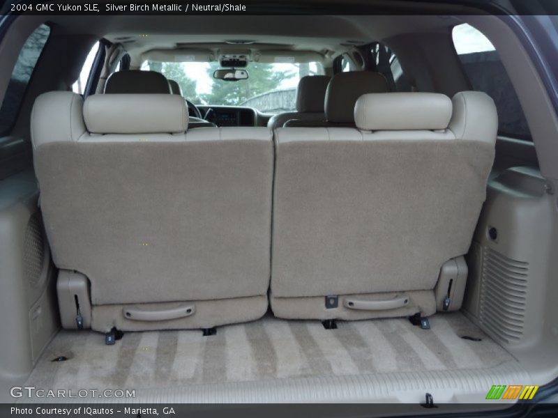 Silver Birch Metallic / Neutral/Shale 2004 GMC Yukon SLE