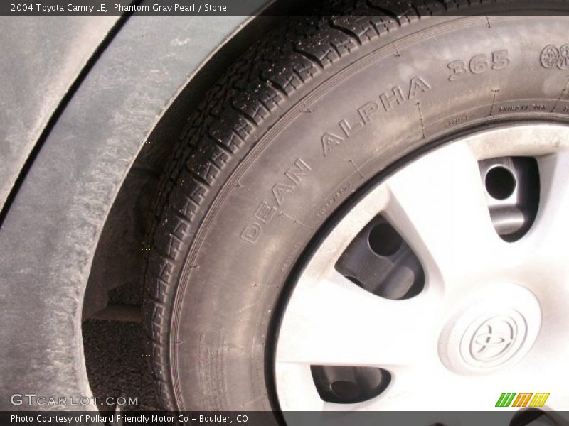 Phantom Gray Pearl / Stone 2004 Toyota Camry LE