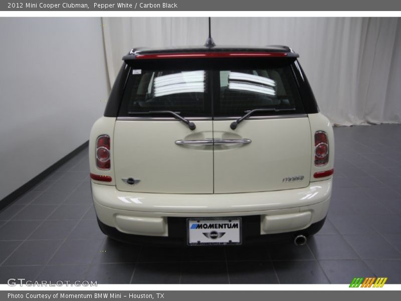 Pepper White / Carbon Black 2012 Mini Cooper Clubman