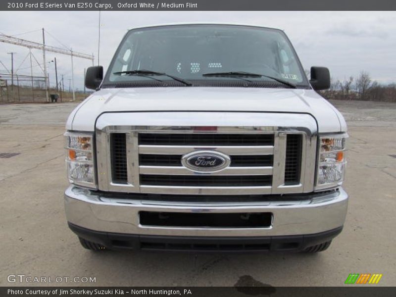 Oxford White / Medium Flint 2010 Ford E Series Van E250 Cargo