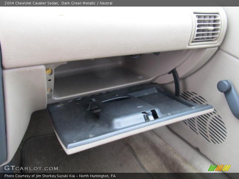 Dark Green Metallic / Neutral 2004 Chevrolet Cavalier Sedan