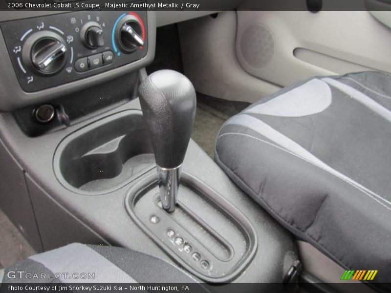 Majestic Amethyst Metallic / Gray 2006 Chevrolet Cobalt LS Coupe