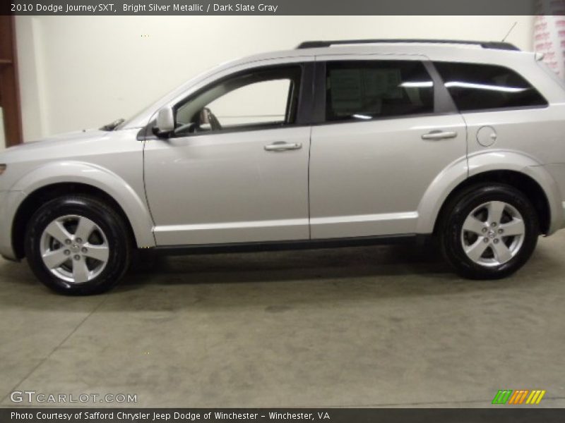 Bright Silver Metallic / Dark Slate Gray 2010 Dodge Journey SXT