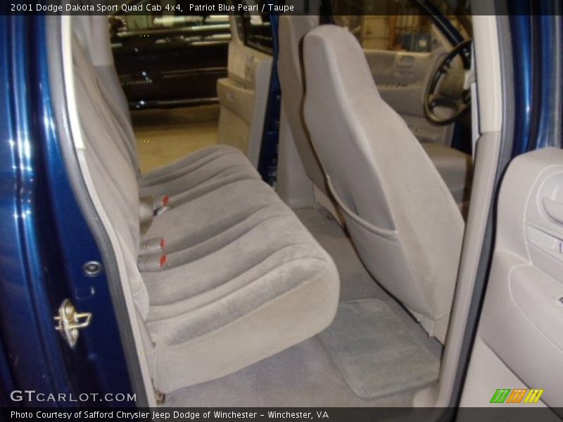 Patriot Blue Pearl / Taupe 2001 Dodge Dakota Sport Quad Cab 4x4